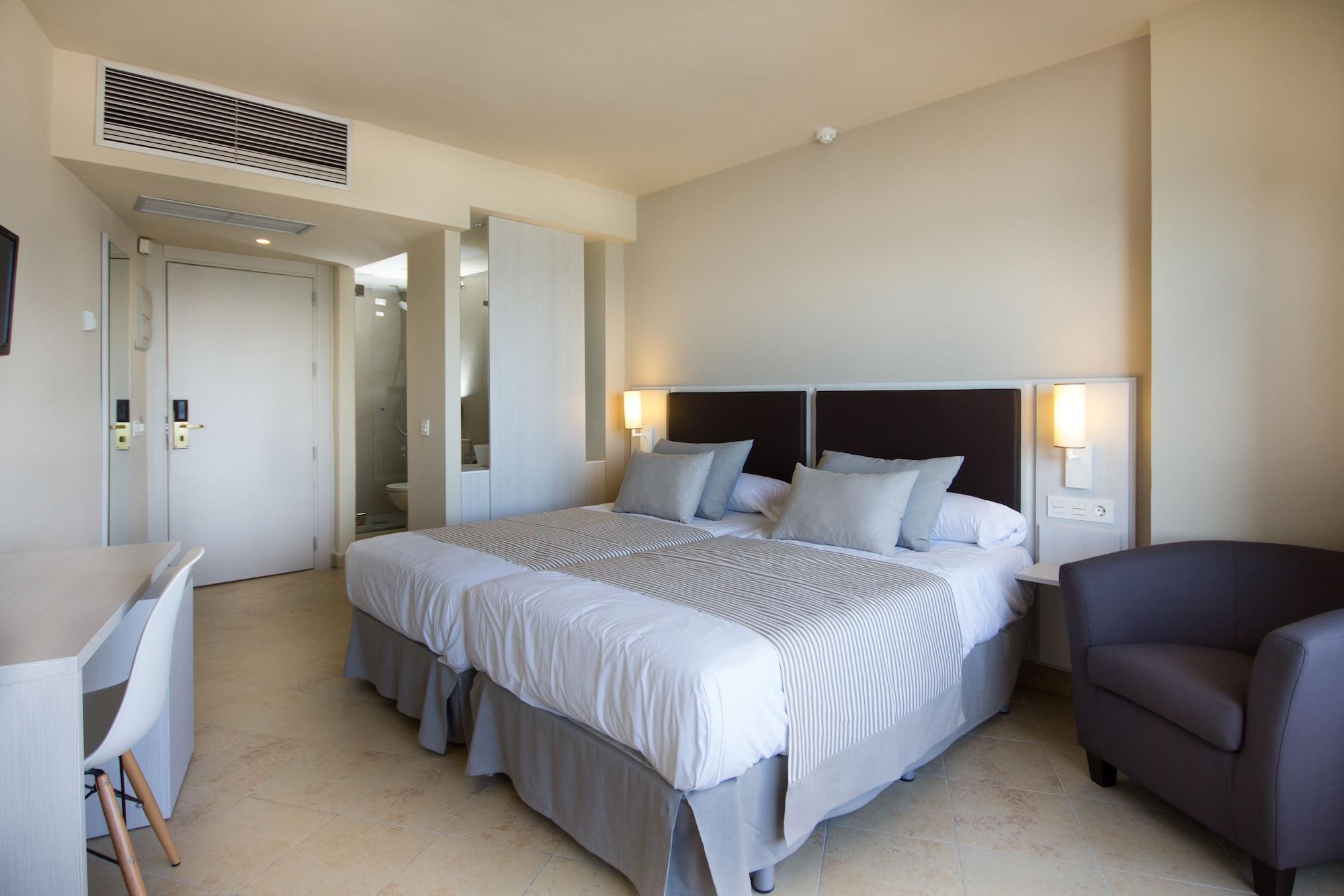 Hotel El Puerto By Pierre Vacances Фуэнхирола Экстерьер фото