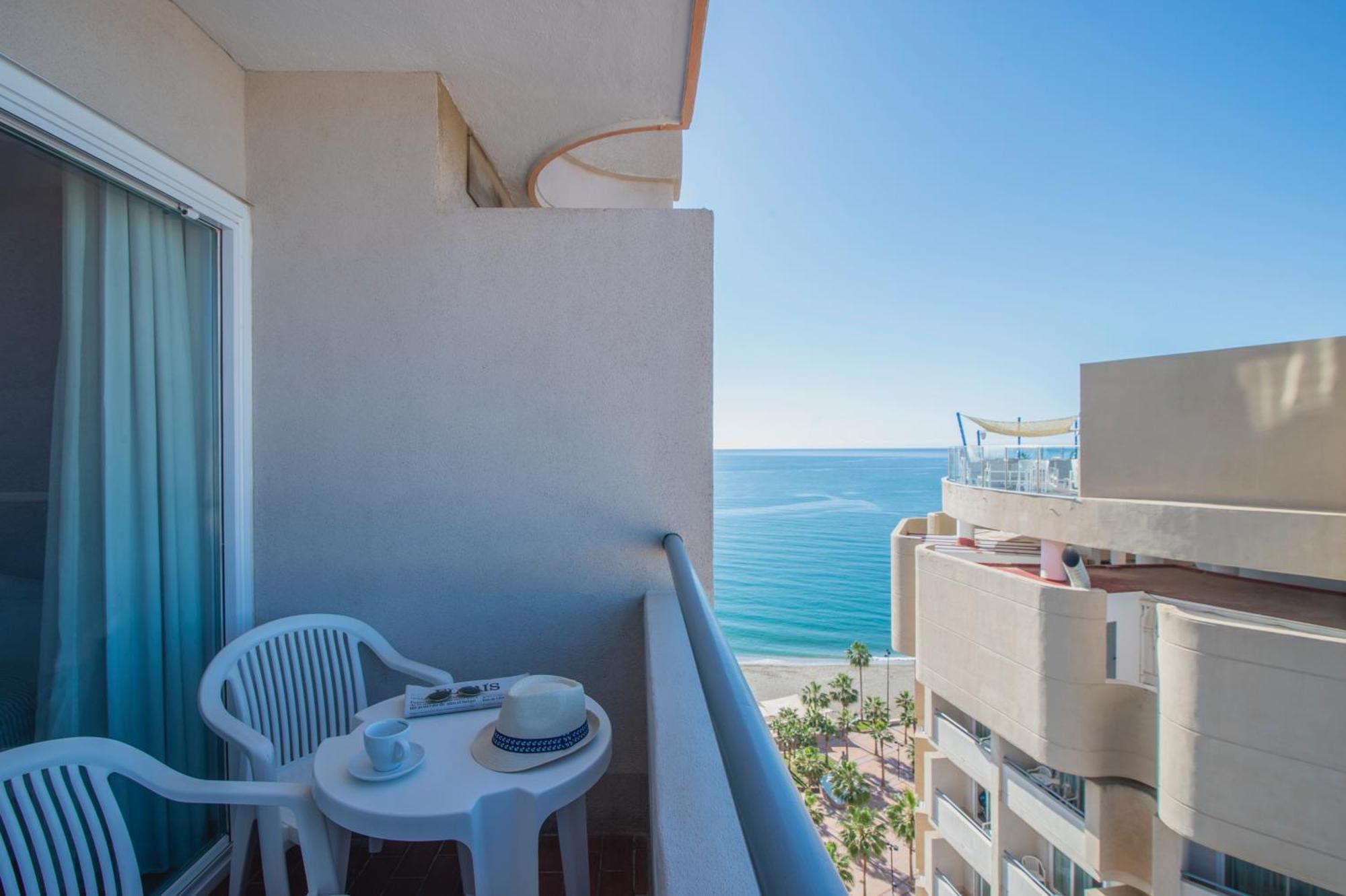 Hotel El Puerto By Pierre Vacances Фуэнхирола Экстерьер фото
