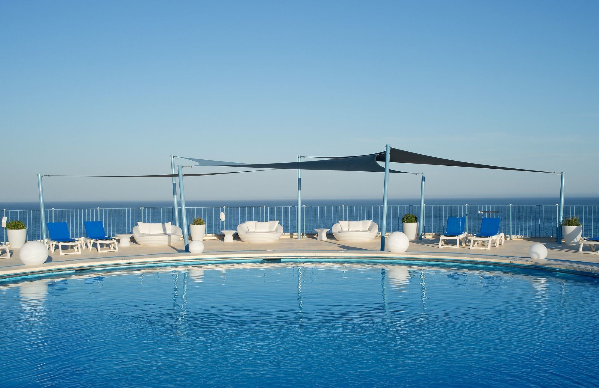 Hotel El Puerto By Pierre Vacances Фуэнхирола Экстерьер фото
